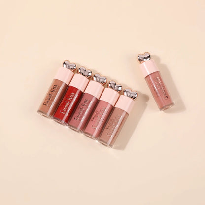 Sweet Kiss: Lápiz labial líquido aterciopelado