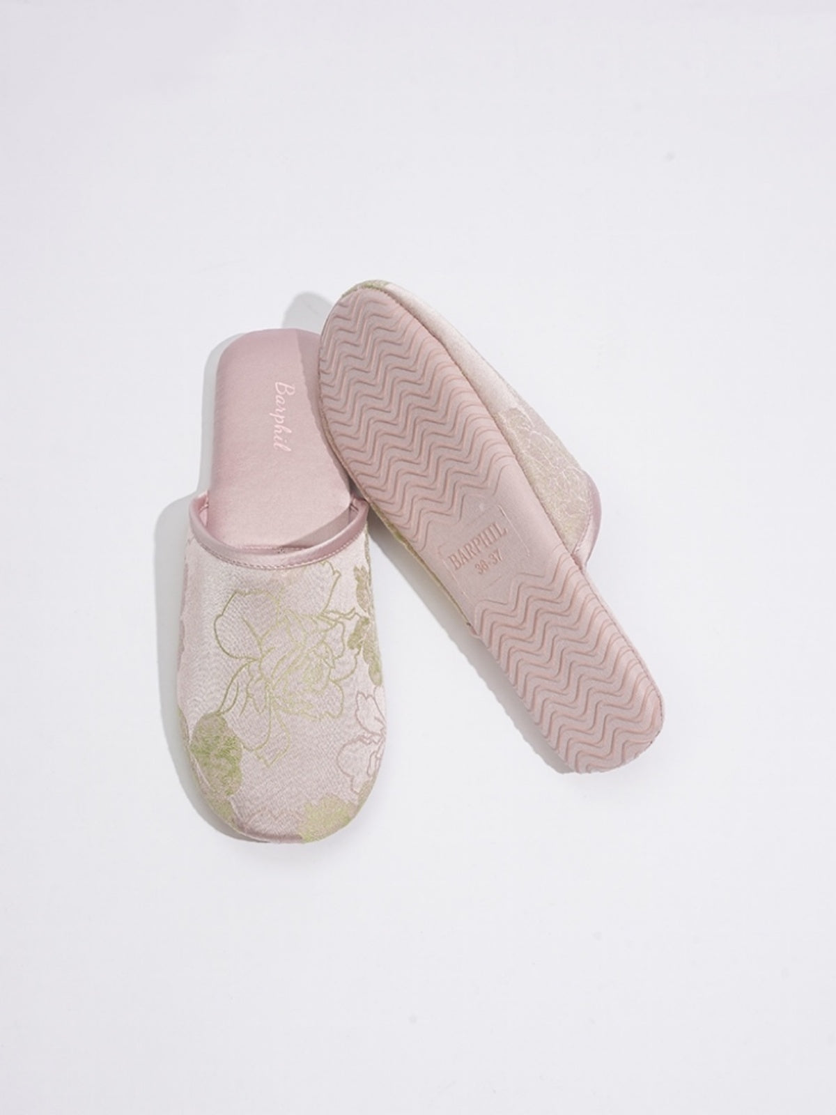 Pantoufles bandeau brodées traditionnelles