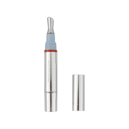 Brillo labial refrescante y voluminizador Frosted Kiss 