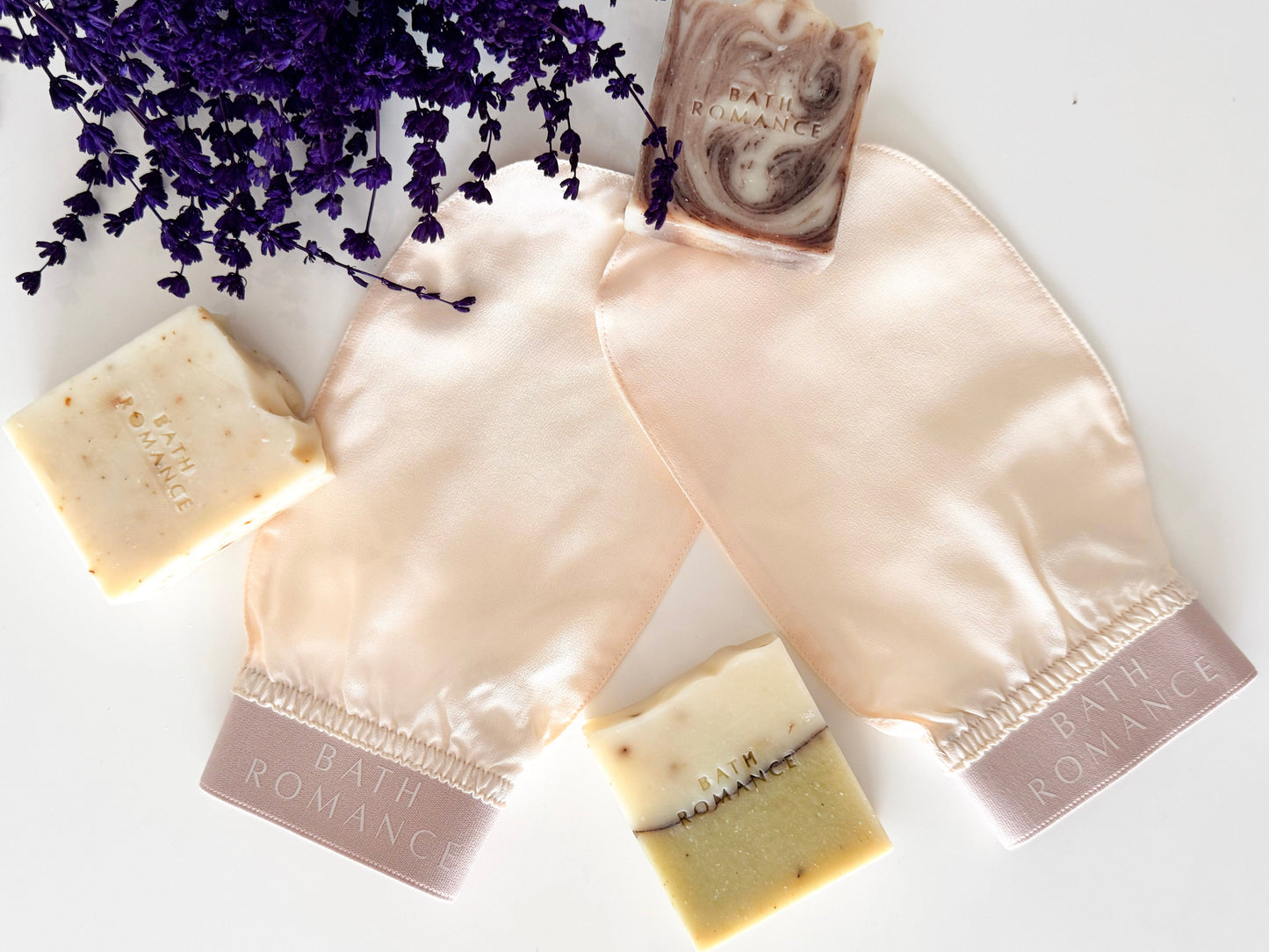 guante de baño de seda exfoliante