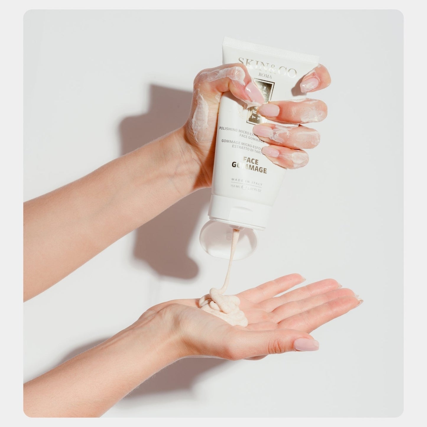 The Exfoliating Gommage