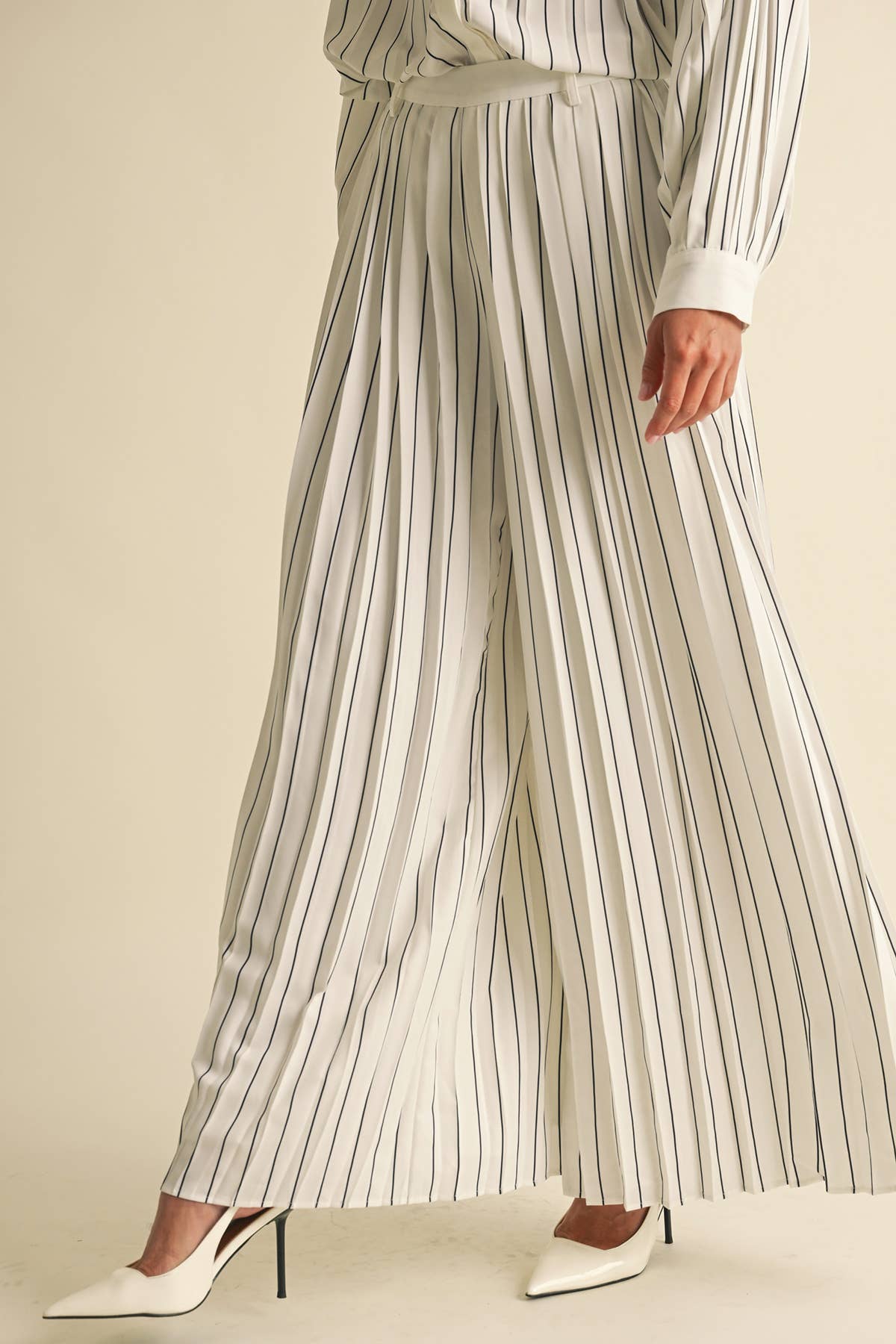 Pleated Stripe Pants