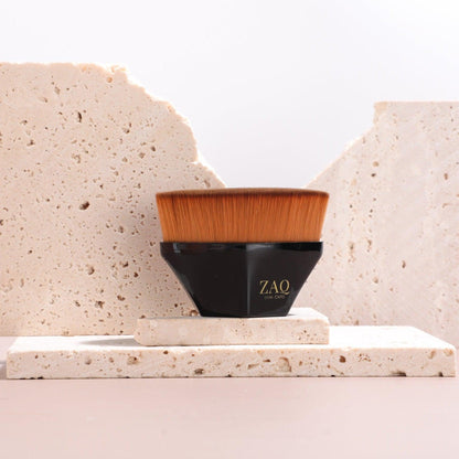 Hexagon Blending Liquid Foundation Kabuki Brush