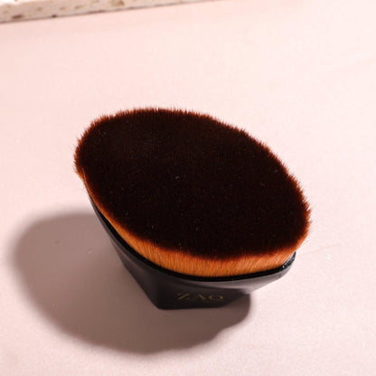 Hexagon Blending Liquid Foundation Kabuki Brush