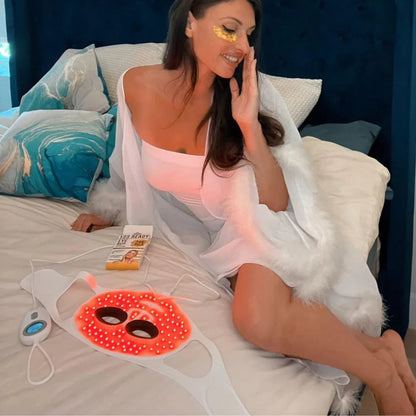 Noor LED Light Therapy Mask – Red, Blue & Infrared | ZAQ