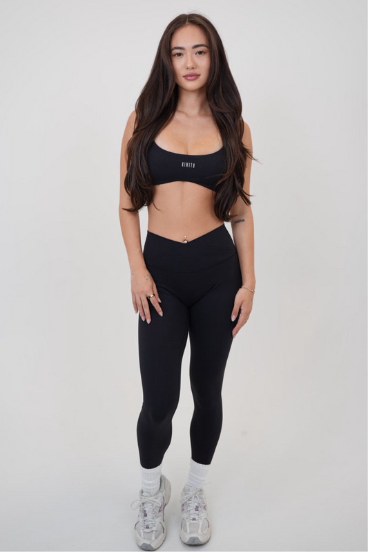 Leggings negros con cintura en V esculpida My Time Is Divine