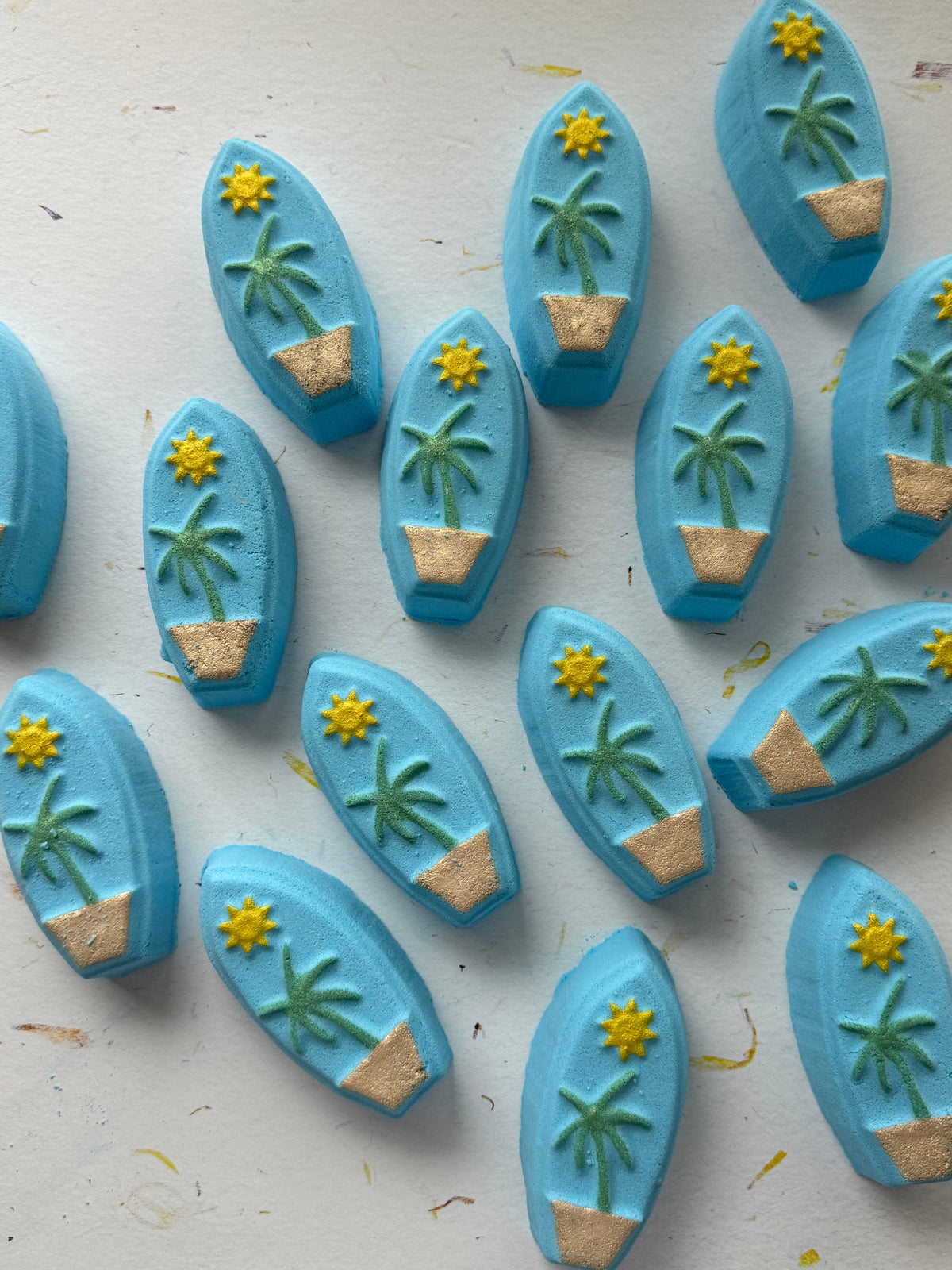 ARTISAN BATH BOMB
