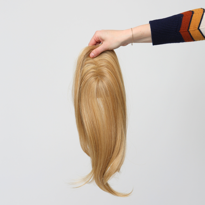Clio 16 M Français | Topper Cheveux Humains Remy (Noué à la main)