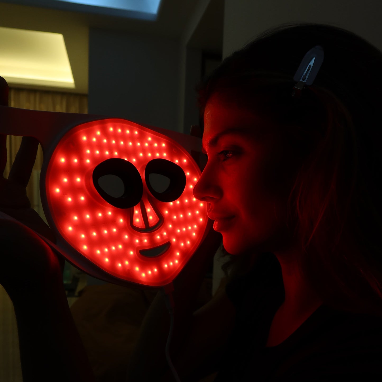 Noor 2.0 Pro Light Face Mask: 1072nm Deep Infrared, Red & Blue Light (2026)
