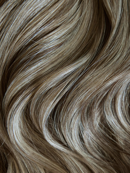 Brown/Blonde Highlights (P5/16) 22" 220g