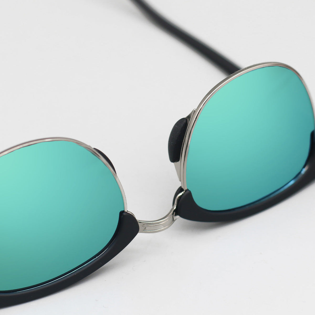 The Masters Mirrored Aqua