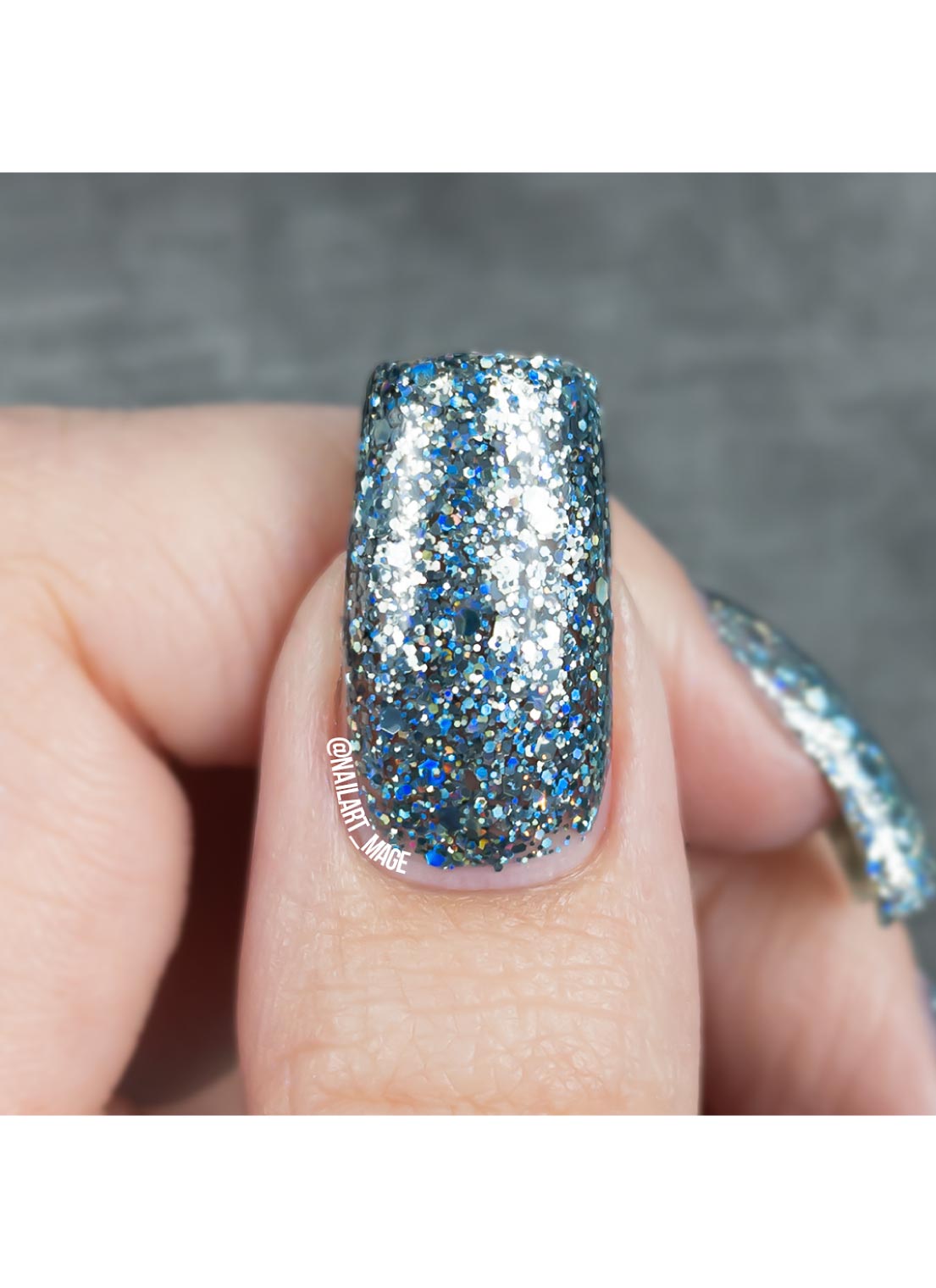 Deck The Halls In Holo - Holographic Polish
