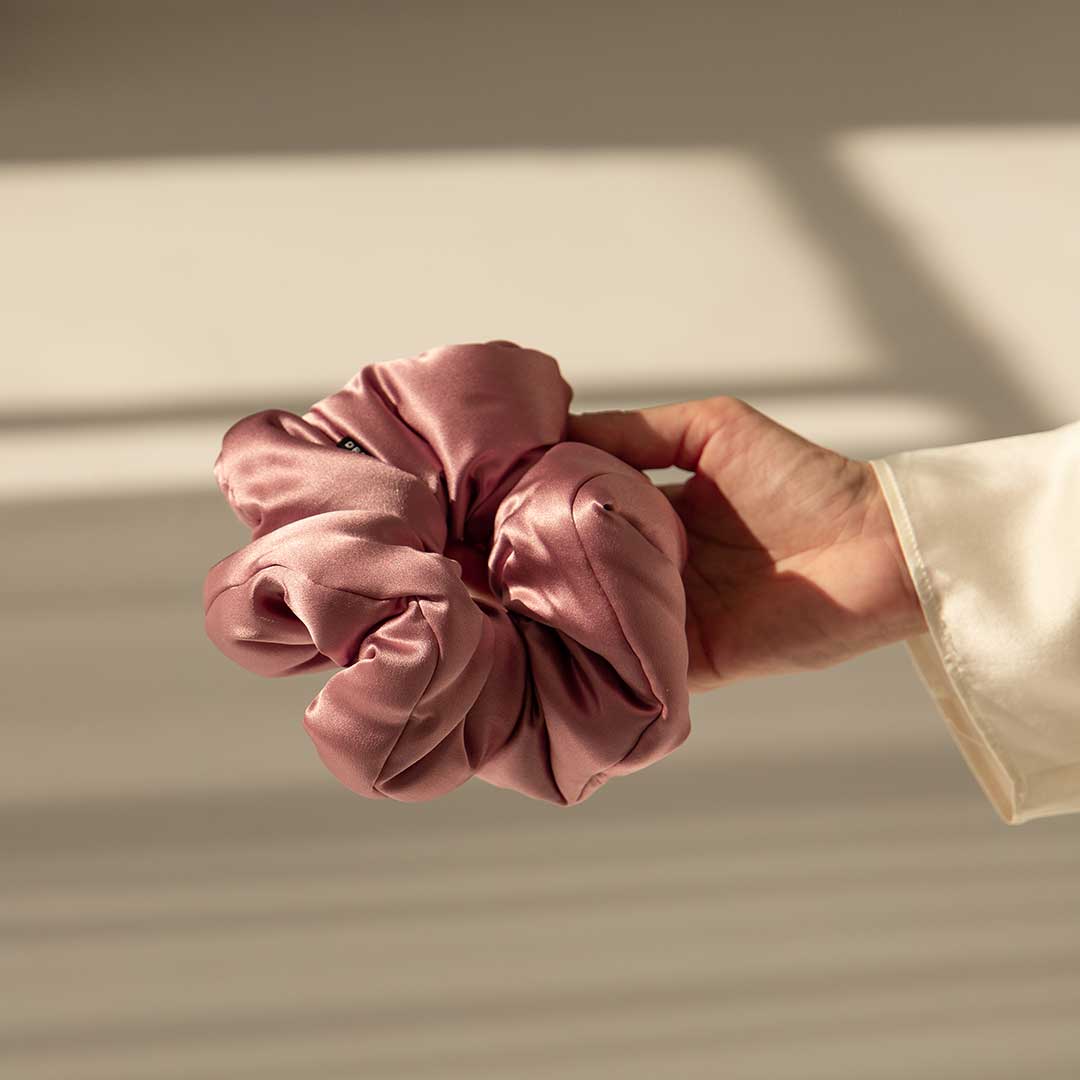 Damask Rose - Padded Scrunchie