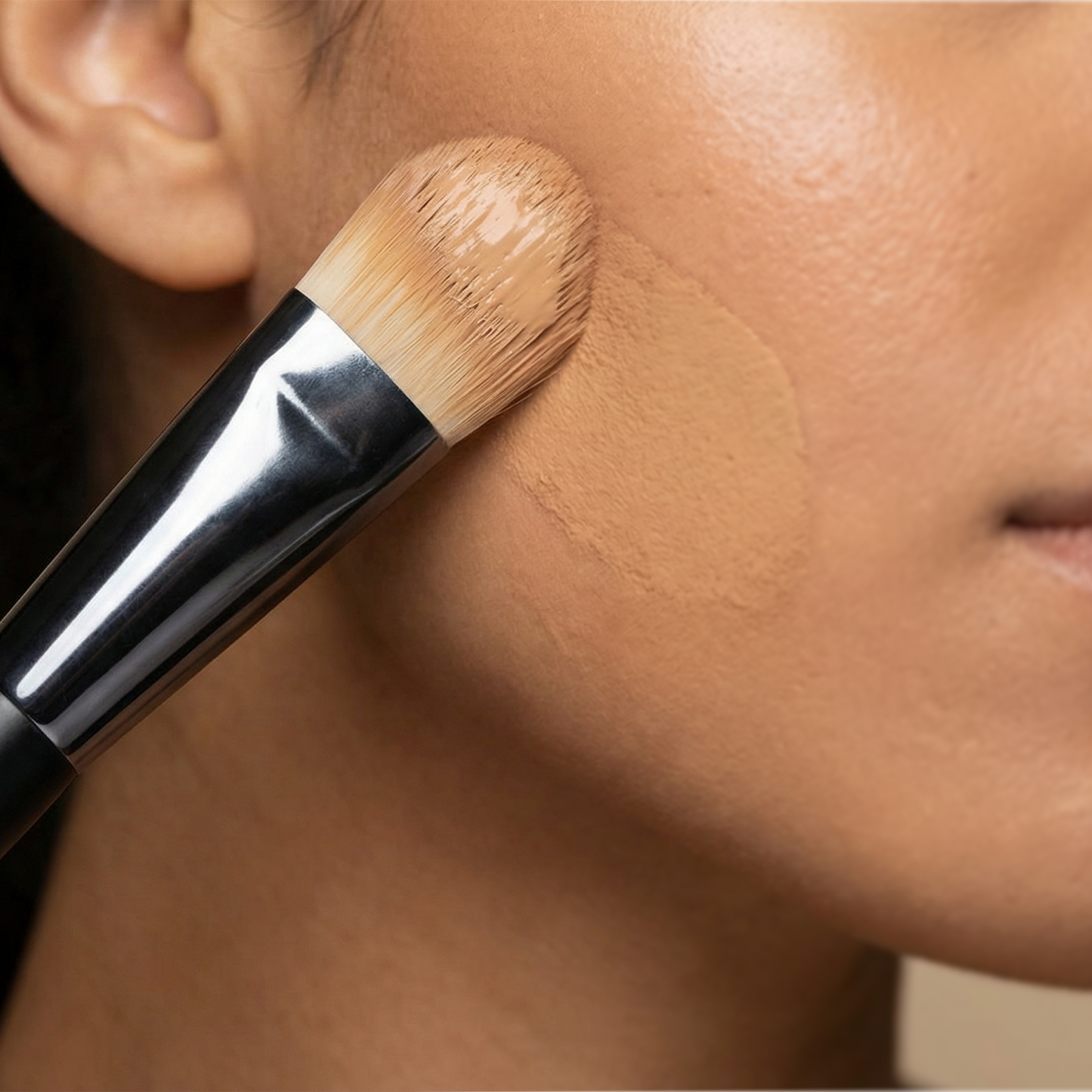 Brocha para base de maquillaje