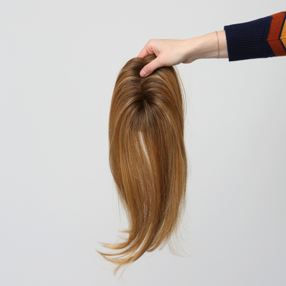 Clio 16 M Français | Topper Cheveux Humains Remy (Noué à la main)