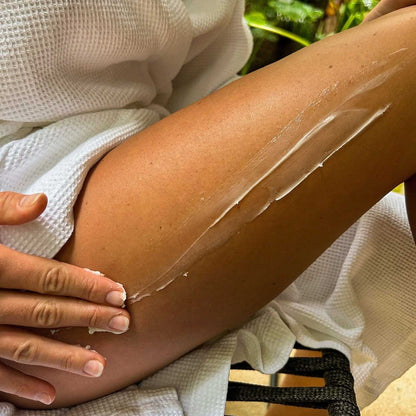 Manteca corporal desnuda