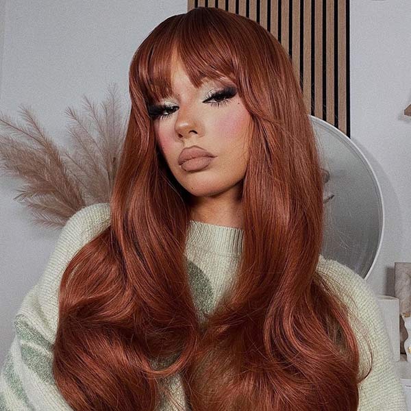 Copy her trendy hair look with CICILIA