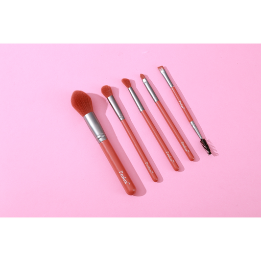 Makeup Brush Set: 5pc count