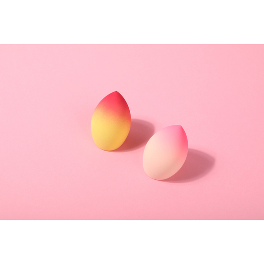 Beauty Sponge: Soak. Squeeze. Dab
