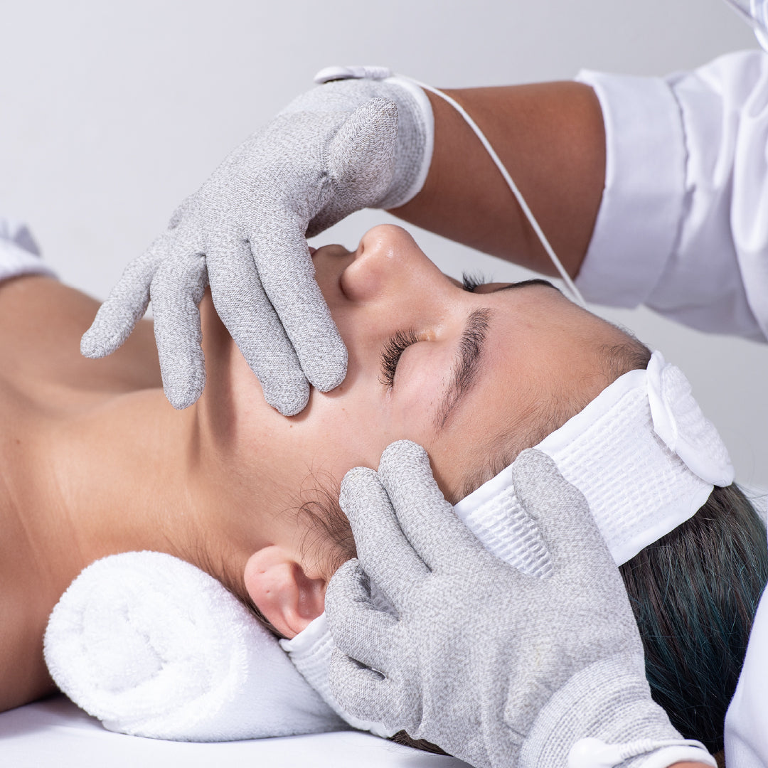 Microcurrent Facial Gloves