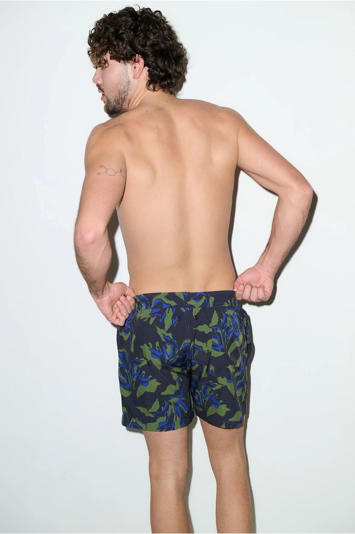 Tulum 5-Inch Swim Trunk – Green Botanical