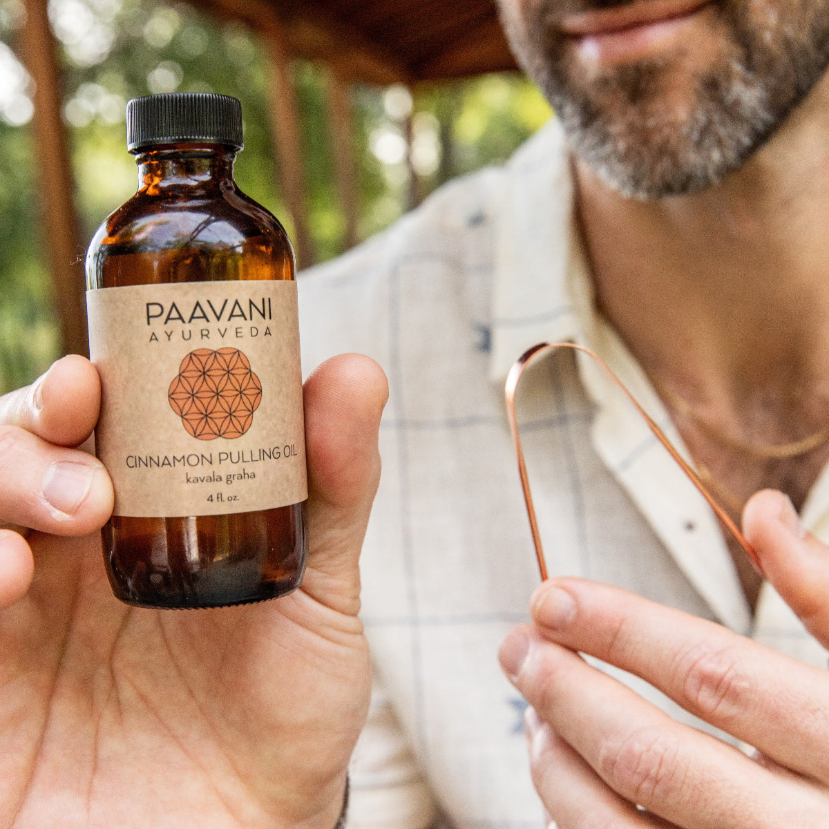 Ritual de canela para el cuidado bucal | Limpieza lingual con aceite ayurvédico