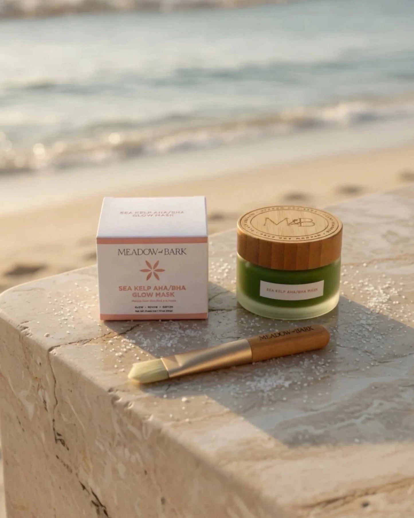 Mascarilla iluminadora con AHA/BHA de algas marinas