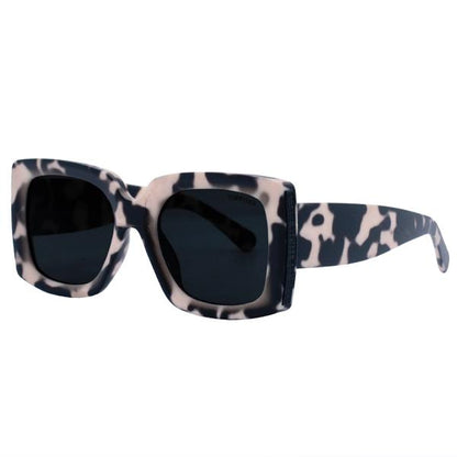 Sustainable Bardot Tortoise