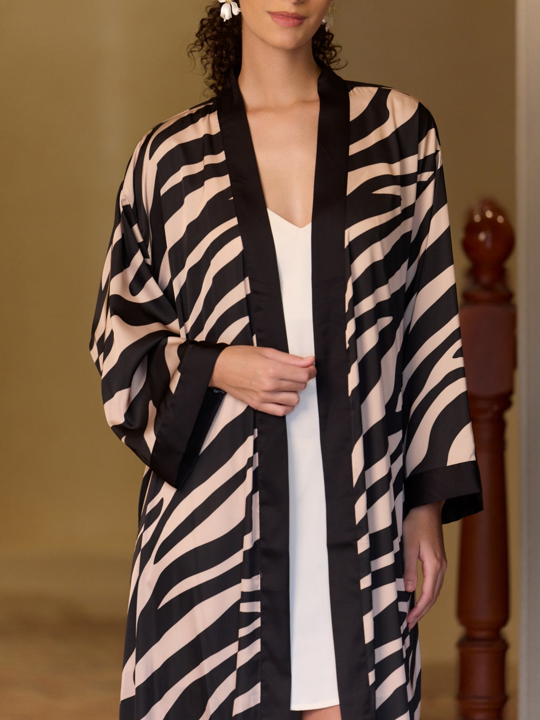 Black Zebra Stripe Kimono Robe