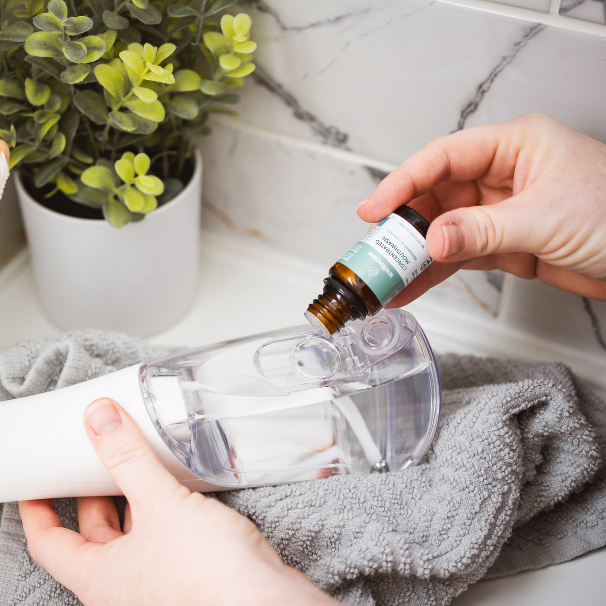 Essential Hydro Water Flosser Duo