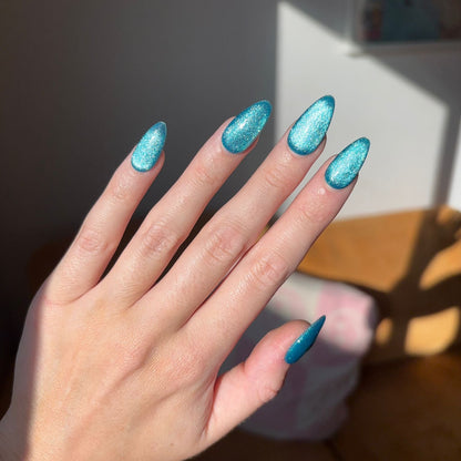Mermaid's Purse 🧜‍♀️ NFC Nails That Share Your Socials