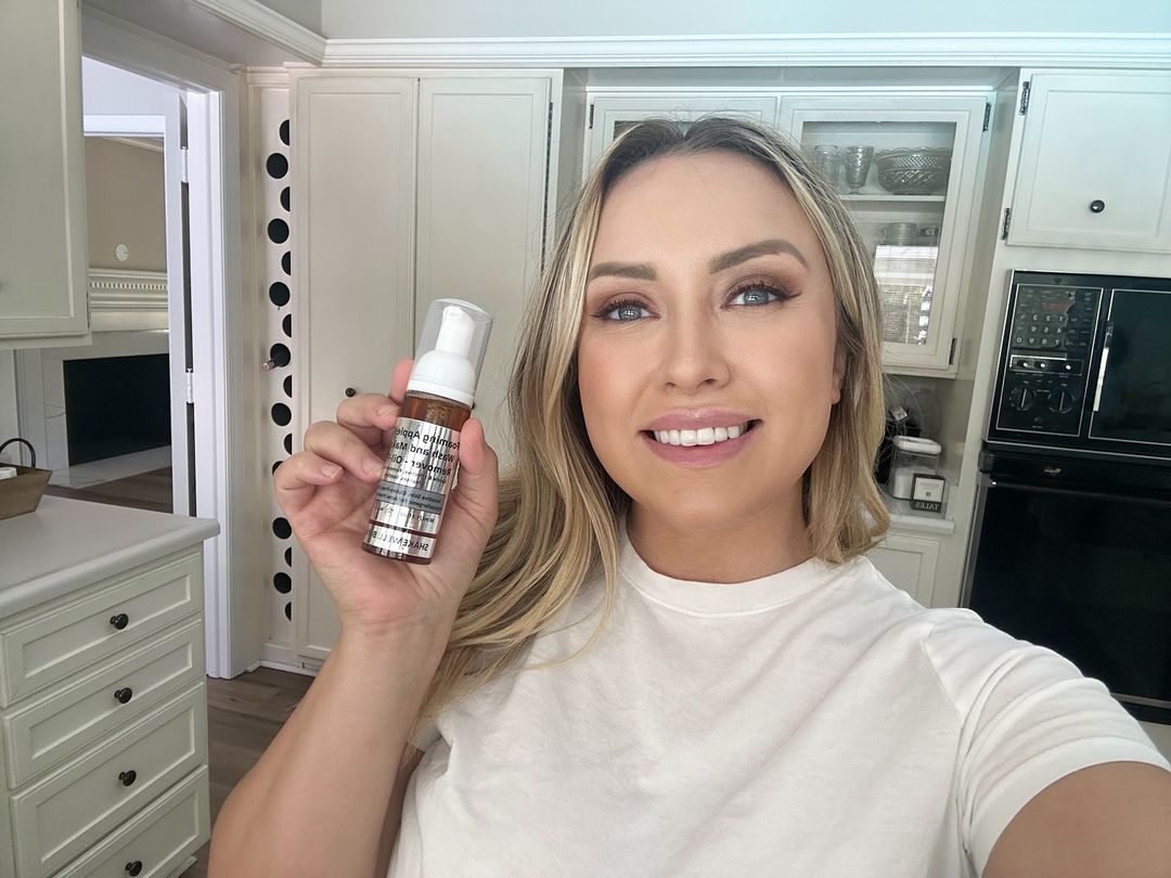 Gentle Foaming Facial Cleanser – Aloe, Apple & Ashwagandha for All Skin Types