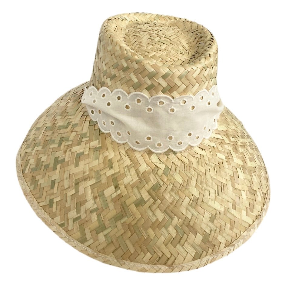 Antique Eyelet Scallop Ribbon - Wide & Short | Daily Health & Beauty