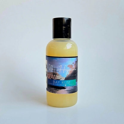 Lavado de barba con ron de laurel