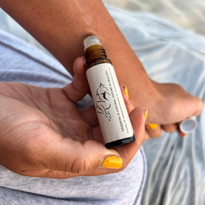 Aceite roll-on Bare Cashmere Essence