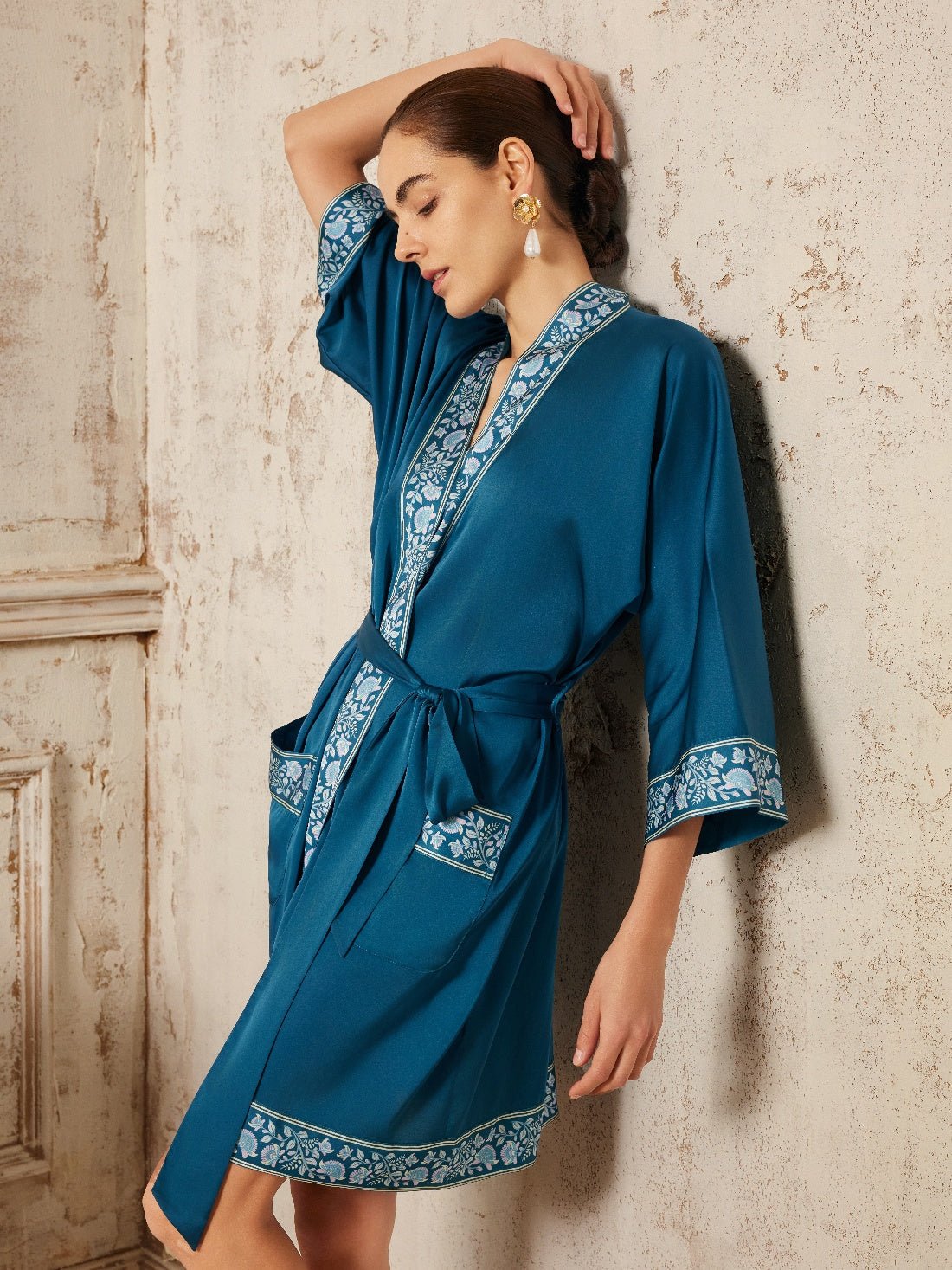 Dark Blue Embellished Flower Short Robe with Pockets | Daily Health & Beauty