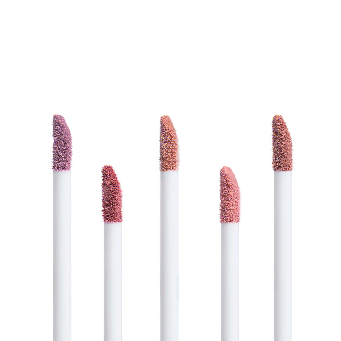 Diamond Lustre Lip Gloss – Hydrating Shine with Diamond-Like Sparkle