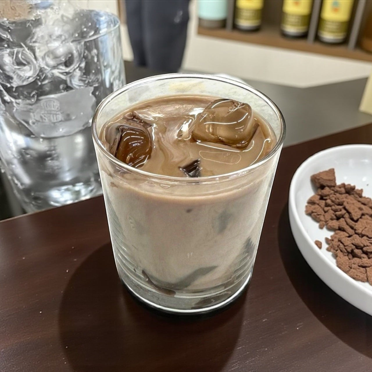 Vela de café helado con avellanas y crema