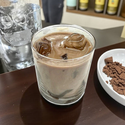 Vela de café helado con avellanas y crema