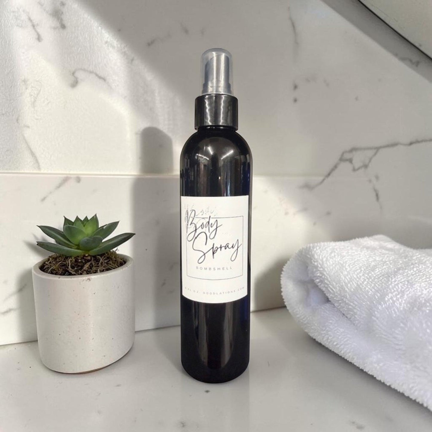 Doodlations Moisturizing Body Spray
