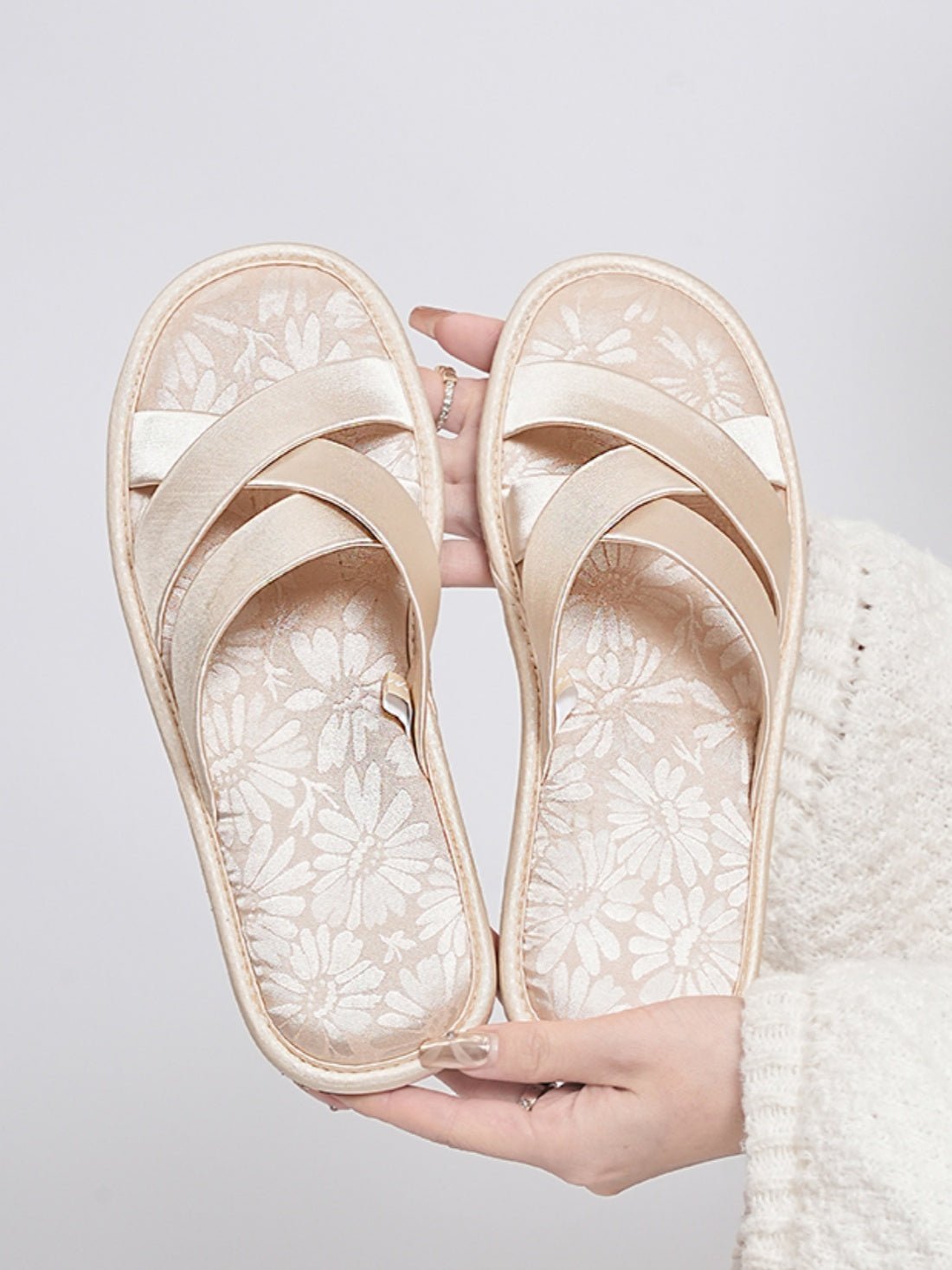 Eastern - Inspired Summer Slippers | Daily Health & Beauty