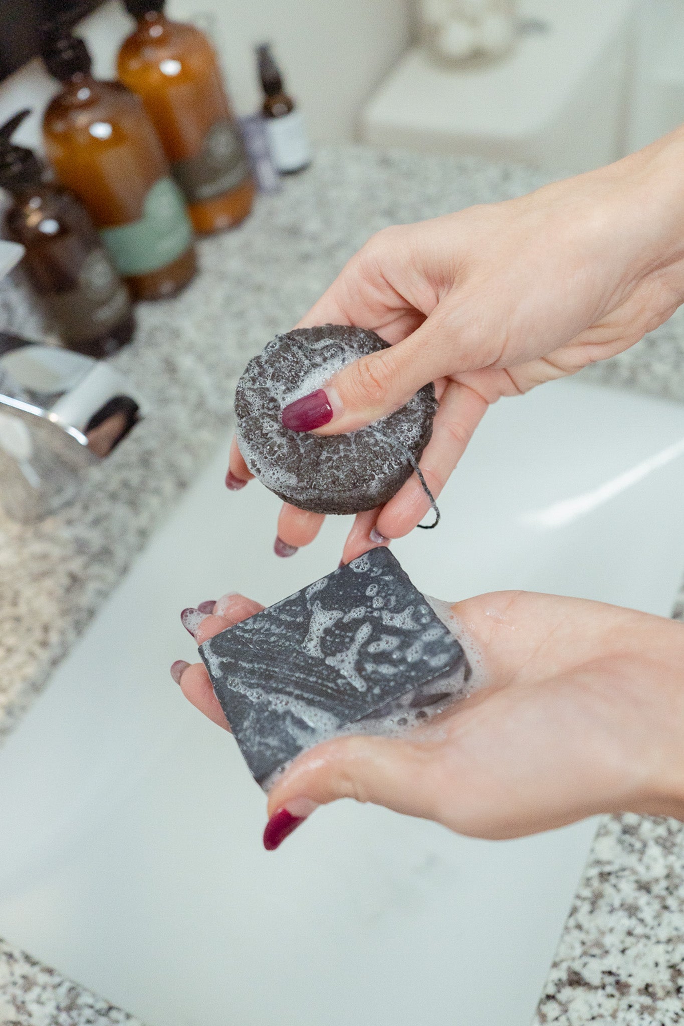 SOLIDSILK® ONYX - Facial Cleansing Bar - No Tox Life® - Unpackaged