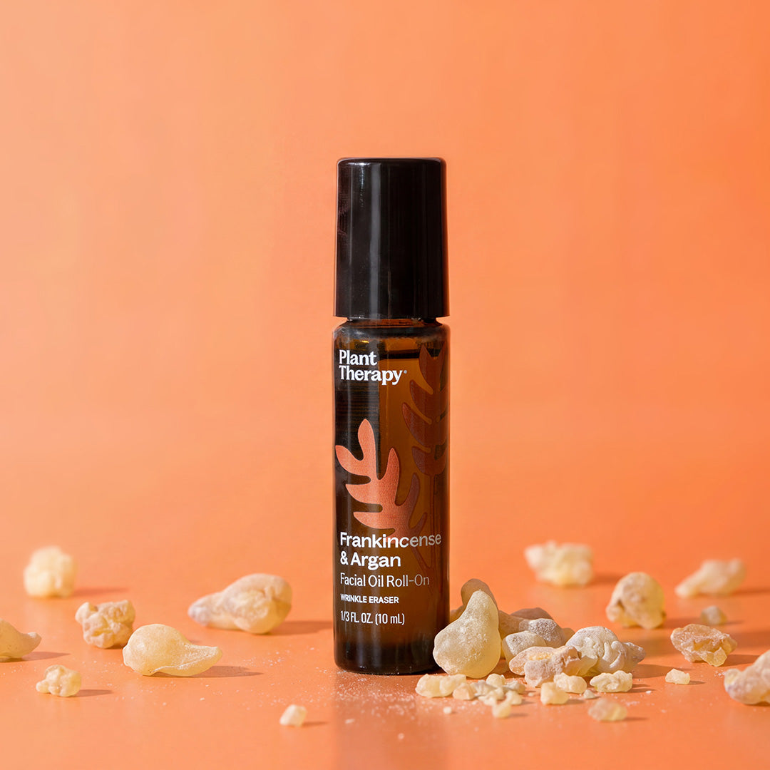 Aceite facial roll-on de incienso y argán