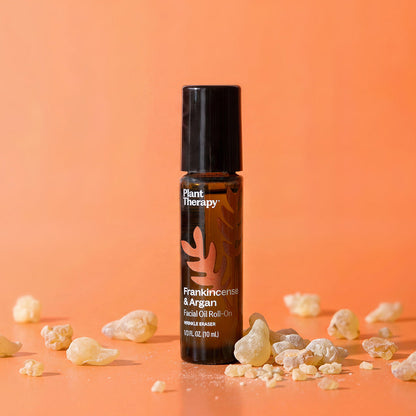 Aceite facial roll-on de incienso y argán