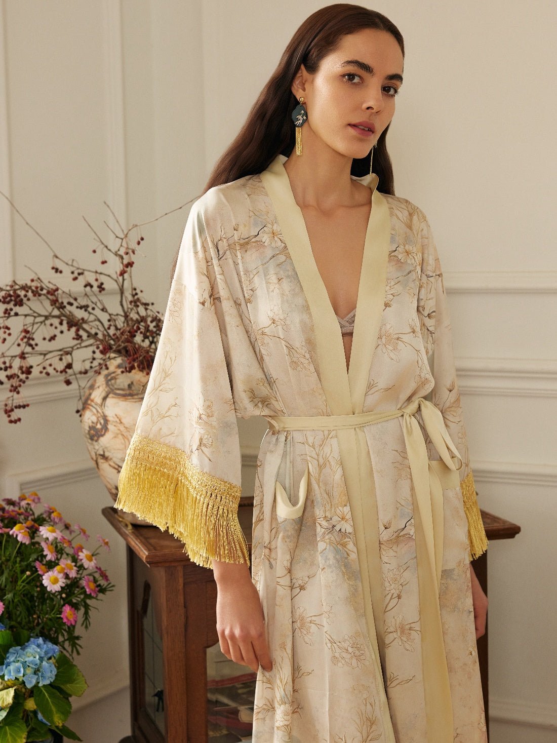 Gold Eastern Floral Vase Kimono Robe with Pockets | Daily Health & Beauty