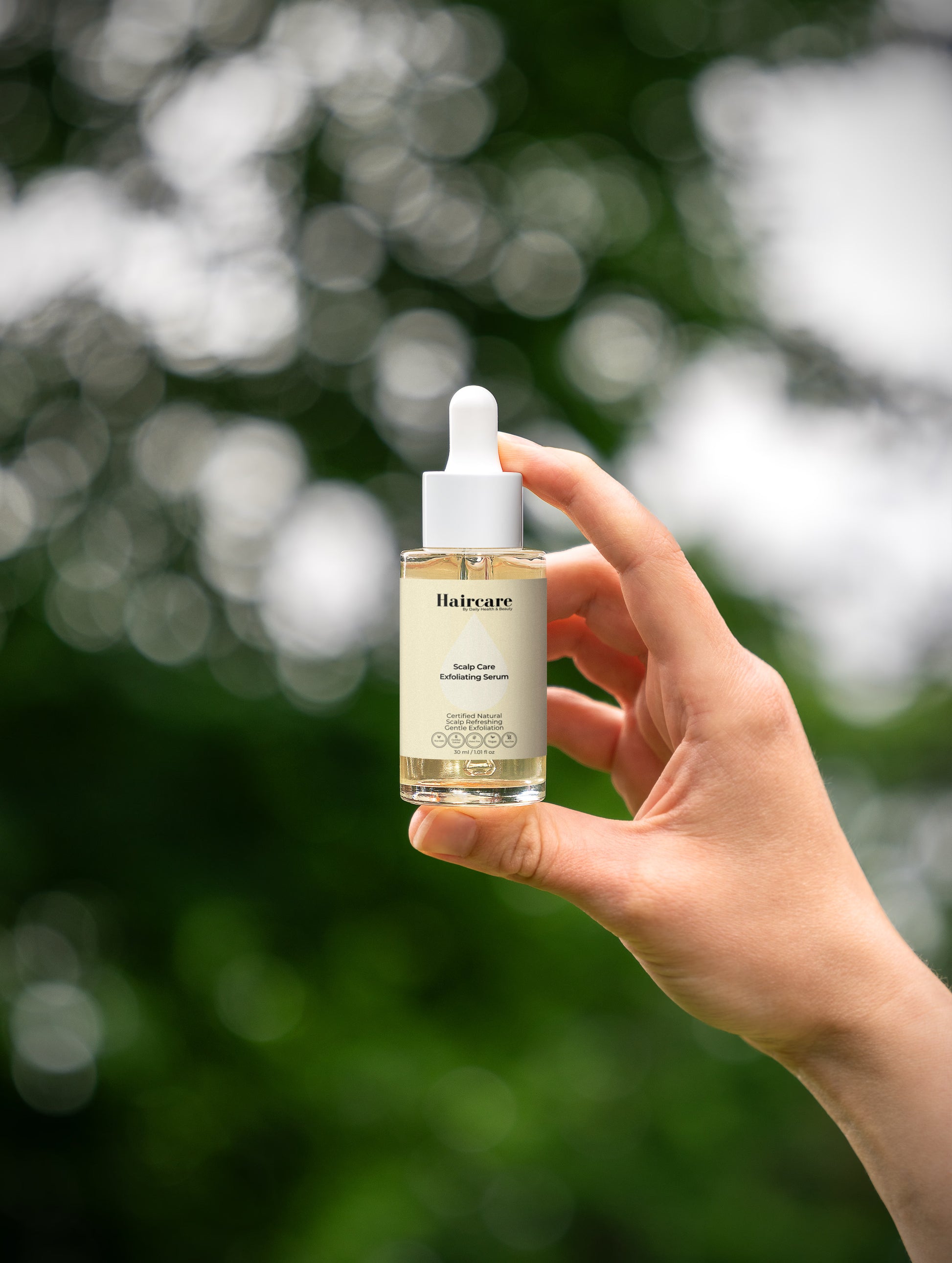 Scalp Care Exfoliating Serum with key ingredients Lactic Acid and Sodium Hyaluronate — Daily Health & Beauty