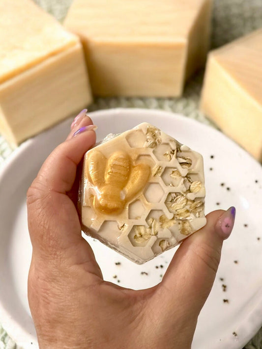 Honey Oat Bar Soap | Daily Health & Beauty