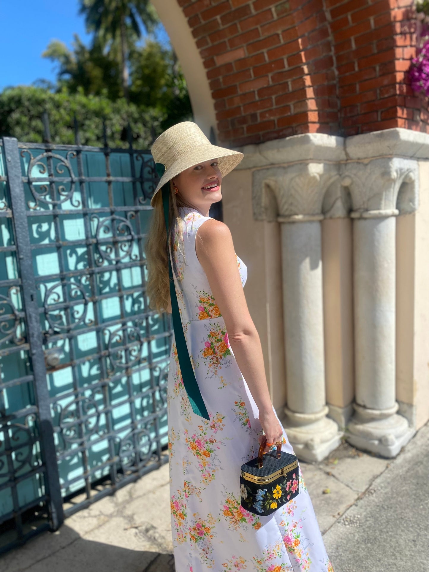 Clematis Bucket Hat - Antique Eyelet Scallop Lace Short Ribbon