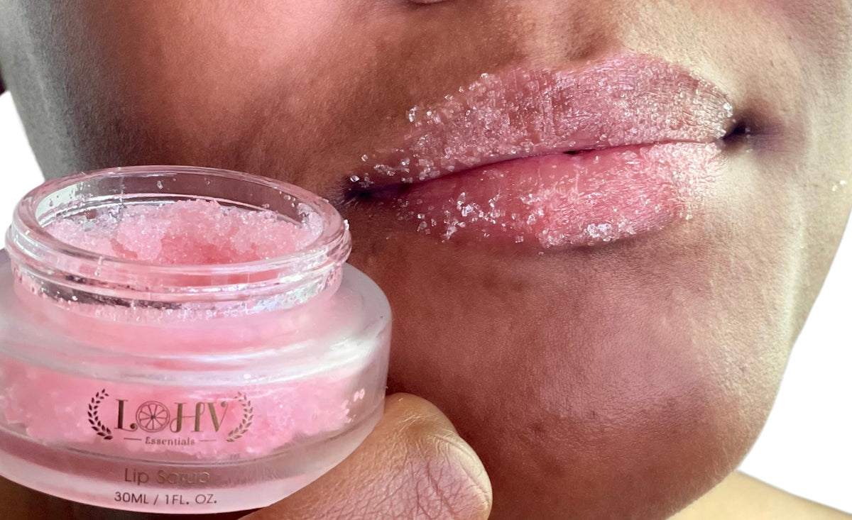 Lip Scrub Strawberry Flavor With Sunflower oil + Jojoba seed oil + Avocado oil