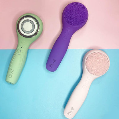 IUV Sonic LED Red/Blue Silicone Thermo Cleansing Brush with Microcurrent